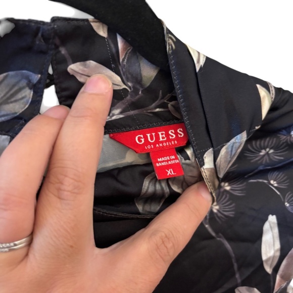 GUESS Black Floral Long Sleeve Mock Neck Top XL - Picture 3 of 13